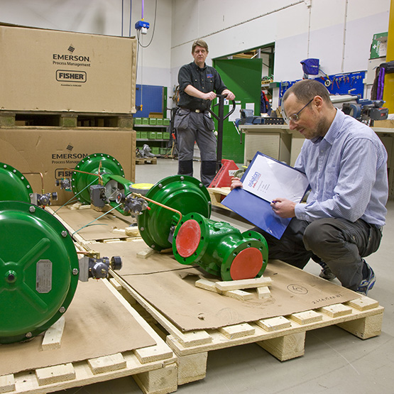 UF-101 - Fisher Control Valve Engineering